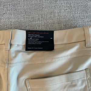 Lululemon ABC Pants 36x32 in color Khaki with tag